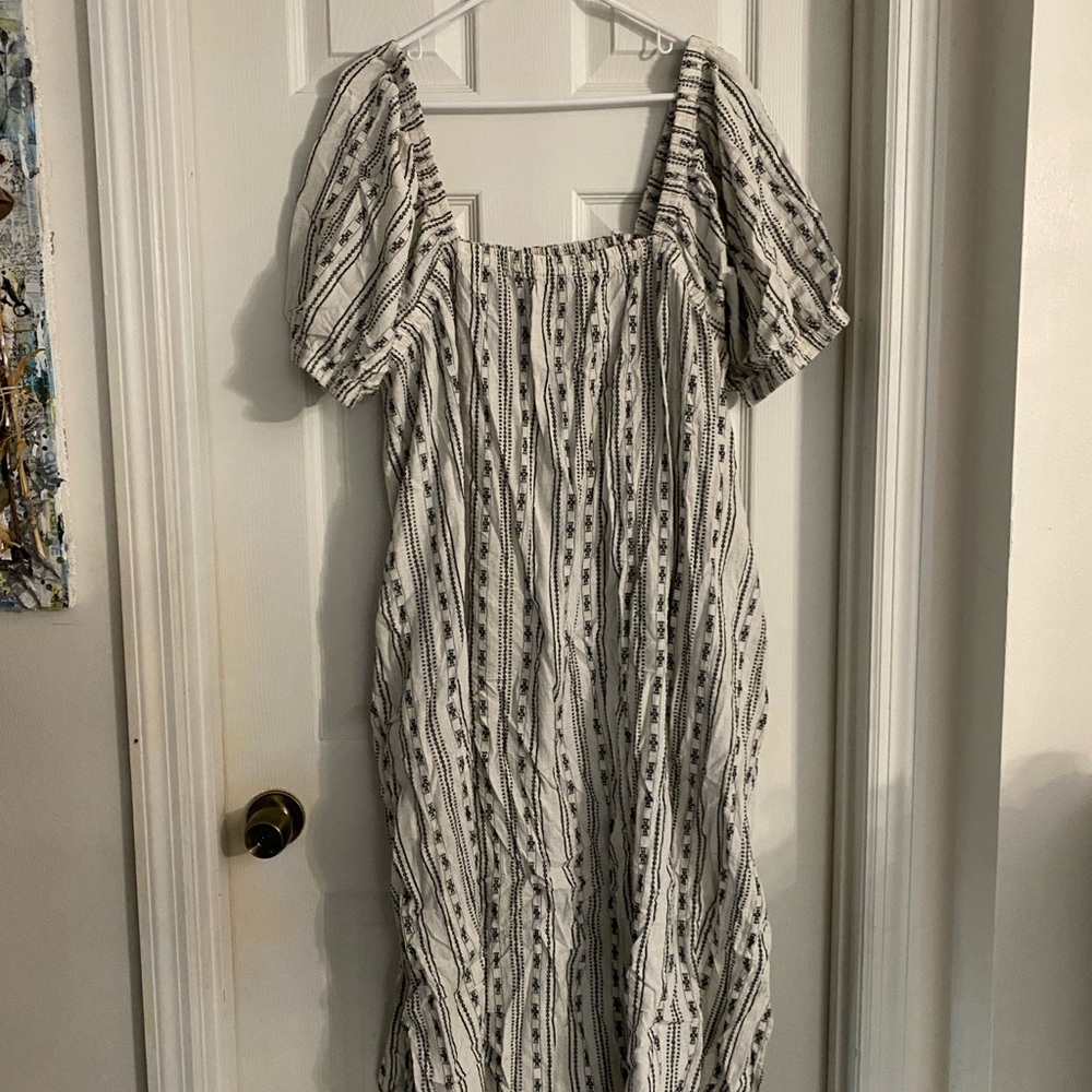 NWOT Time and Tru Black and White Patterned Midi Dress Size 1X - Picture 16 of 16